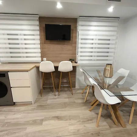 Vivienda Turistica La Cordobesa Apartment *